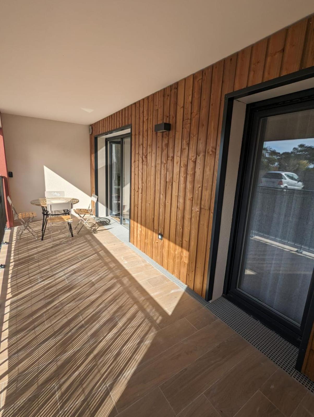 Biscawai Chaleureux Et Cosy Avec Terrasse Apartment Biscarrosse Bagian luar foto